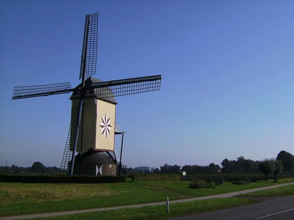 Wanroij: 2007-10-06 11.25 Wanroij, molen1